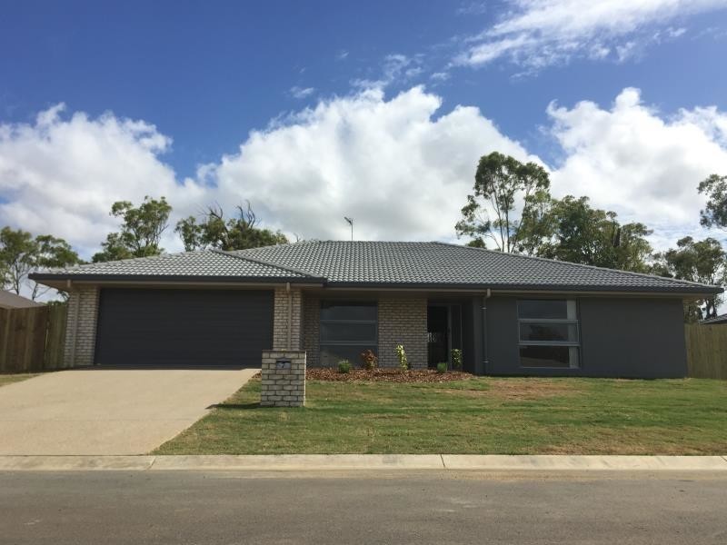 7 Hedgerose Way, Parkhurst QLD 4702